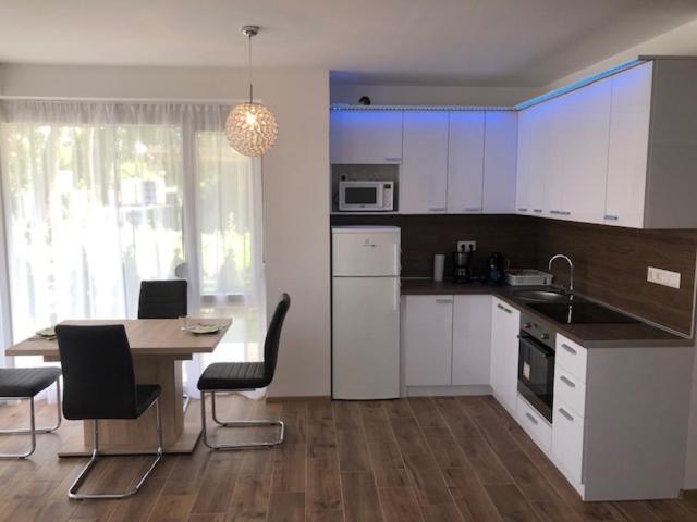Nella Apartman Apartment Siofok Luaran gambar
